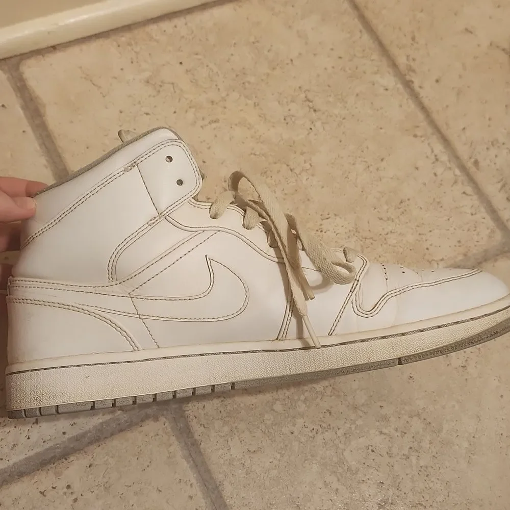 Nike Air Jordan Retro 1 High-Top Mid White Sneakers 554724-112 Men's Size 12